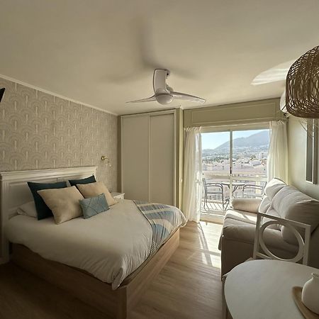 Estudio Agata Con Piscina A 800M De La Playa Benalmádena Eksteriør billede