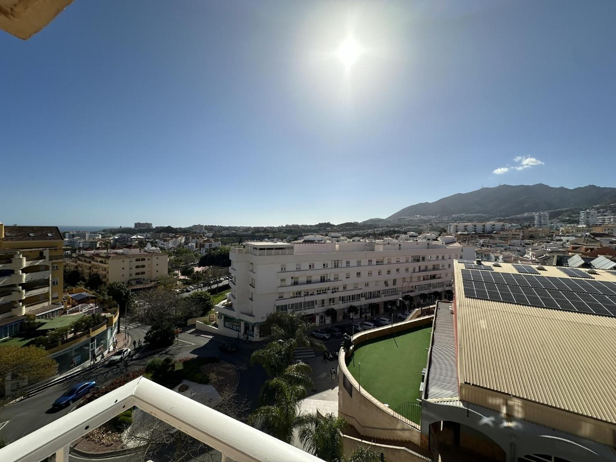 Estudio Agata Con Piscina A 800M De La Playa Benalmádena Eksteriør billede