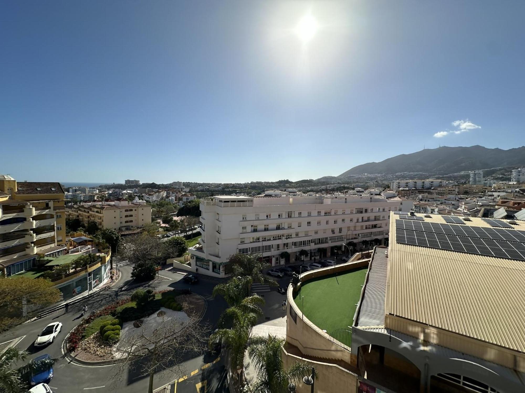 Estudio Agata Con Piscina A 800M De La Playa Benalmádena Eksteriør billede