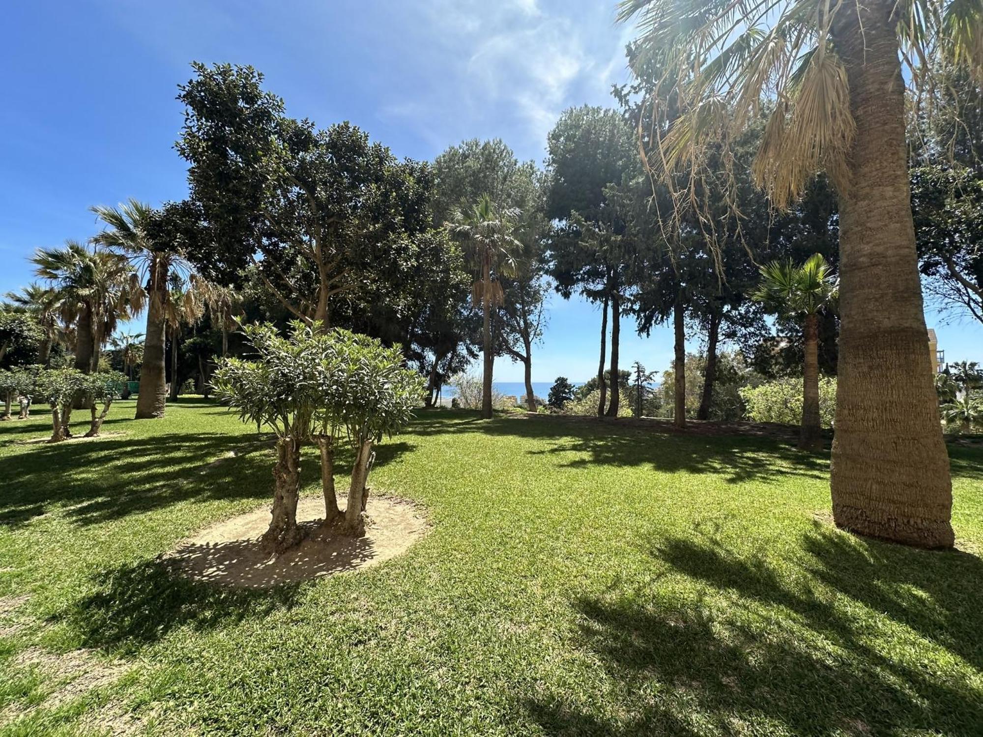 Estudio Agata Con Piscina A 800M De La Playa Benalmádena Eksteriør billede